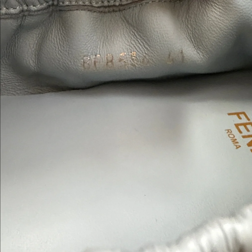 Fendi comes box